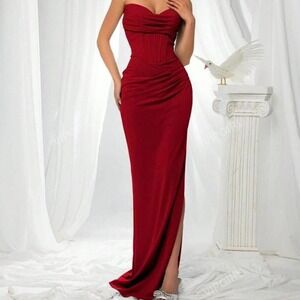 VIPGIRL Red Corset Sweetheart Neckline Maxi Gown Lace Up Back Slit Size Medium